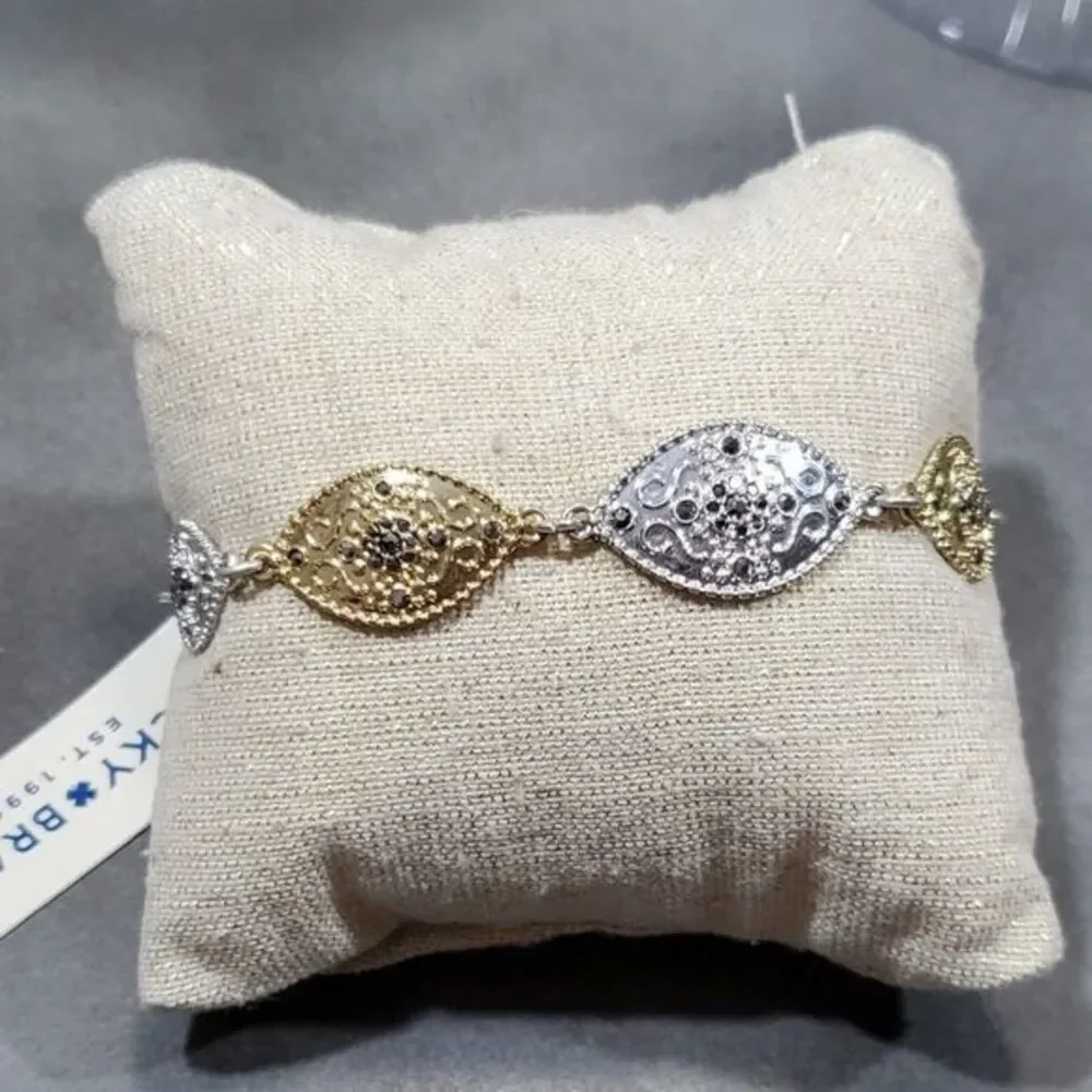 Lucky brand‎ silver and gold Dainty Scrolled jeweled bracelet Adjustable New